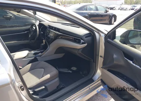 2019 Toyota Camry Le from USA, damaged, VIN 4T1B11HKXKU732371